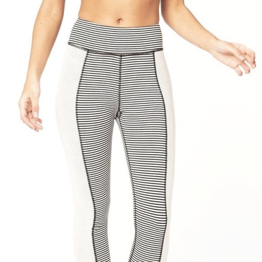 NWOT Electric & Rose | Harbor Legging - Picture 4 of 11